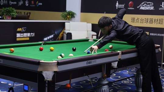 要求球员在 要求球员在